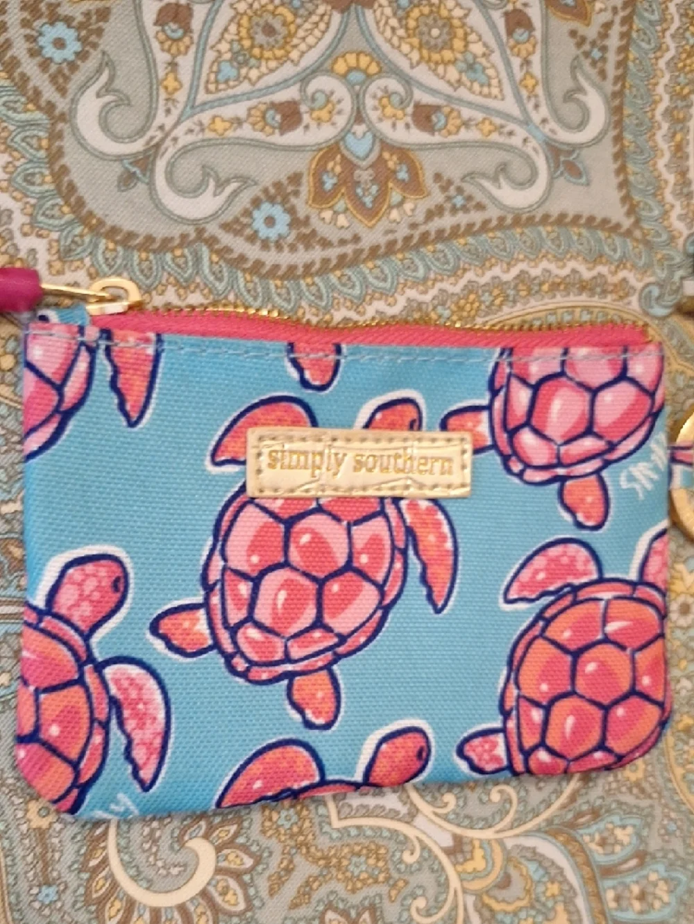 Simply Southern Blue and Pink Sea Turtle Key & Card Pouch. Great Condition - Picture 3 of 8